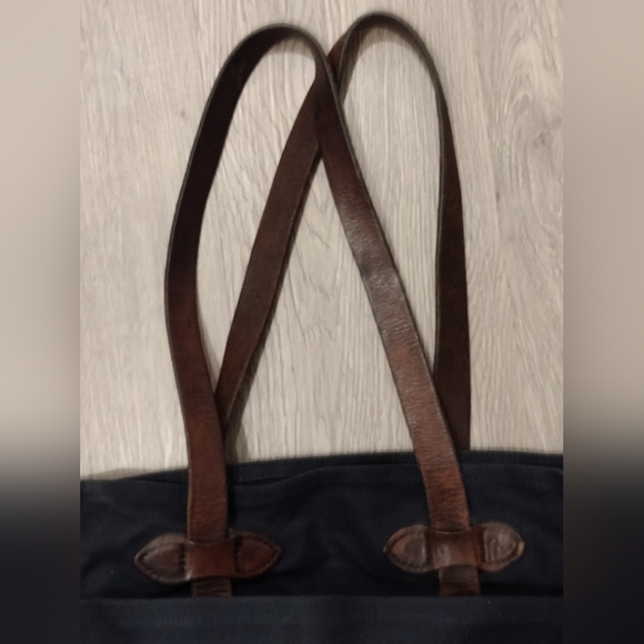 Filson Rugged Twill Open Tote - Picture 4 of 8